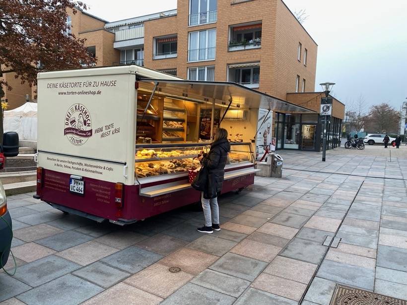 Wochenmarkt am Rathausmarkt in Kleinmachnow